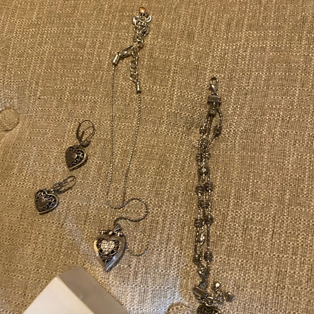 Necklace, earring , bracelet